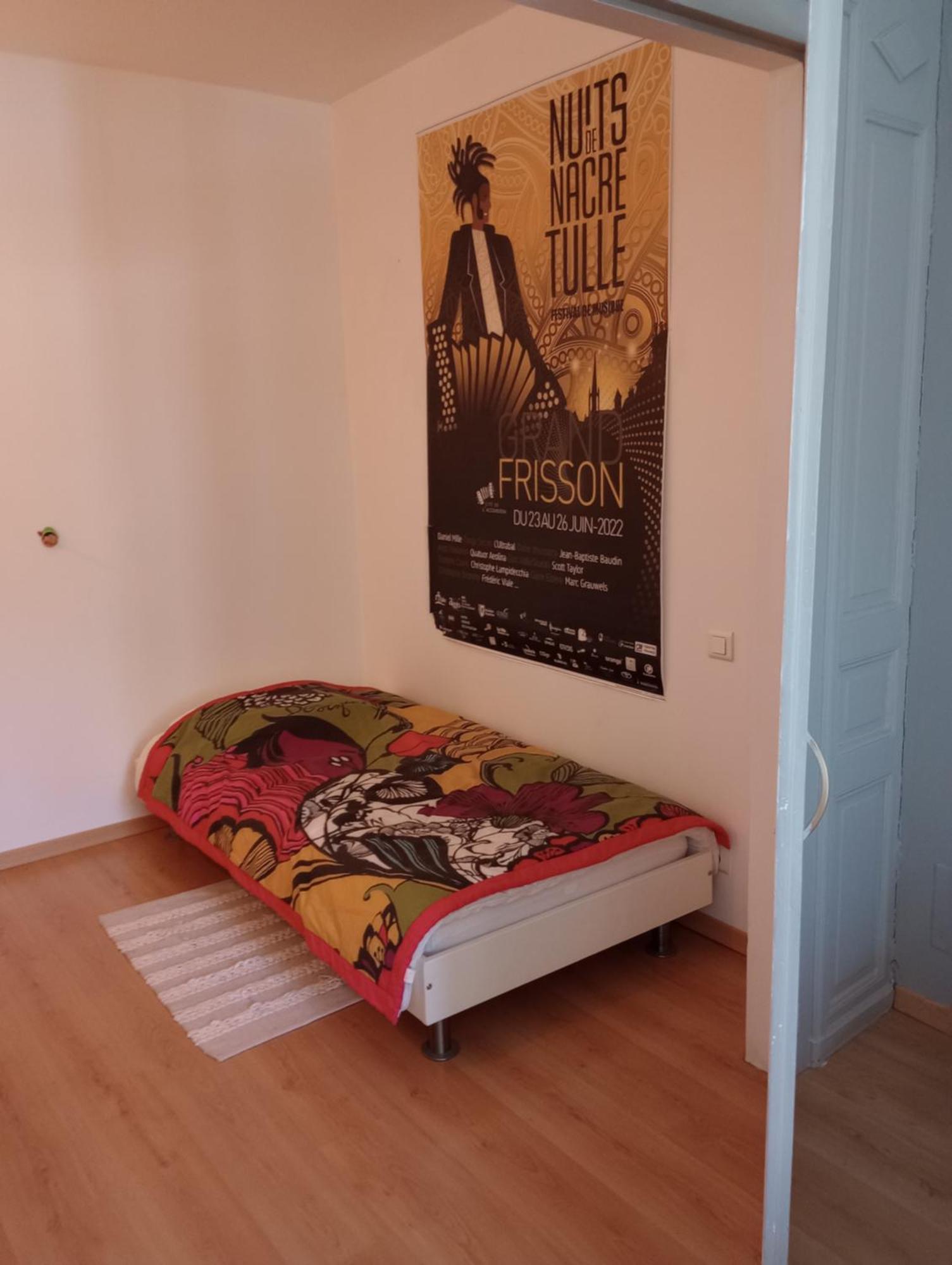 Tulle : Bel Appartement Lumineux En Centre Ville ภายนอก รูปภาพ