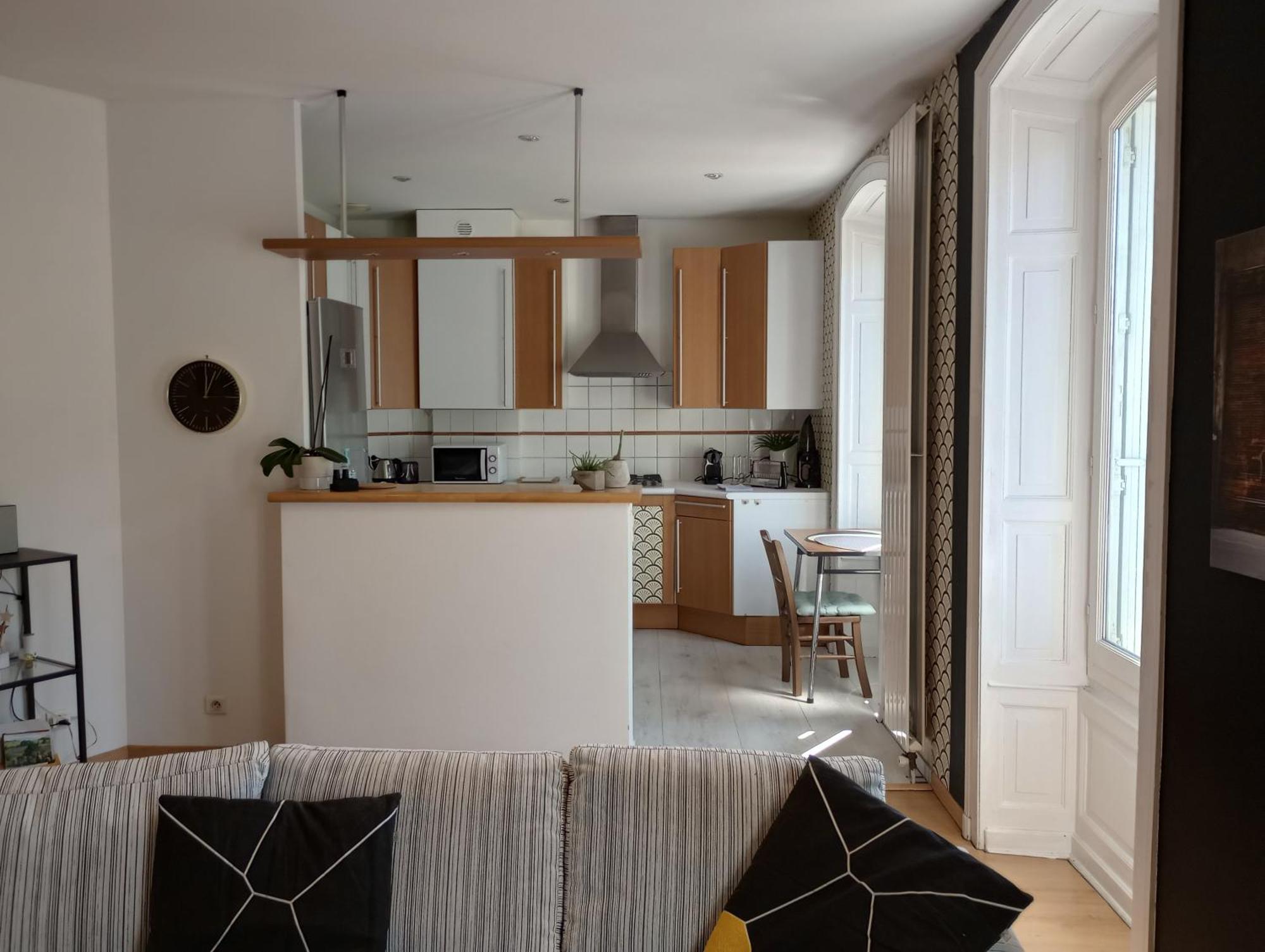 Tulle : Bel Appartement Lumineux En Centre Ville ภายนอก รูปภาพ